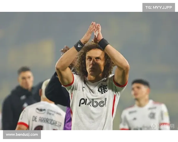 大卫路易斯的足球位置分析及其在不同球队的角色演变 大卫路易斯的足球位置分析及其在不同球队的角色演变